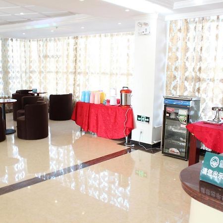 Greentree Inn Dalian Airport New District Xinzhaizi Express Hotel Dış mekan fotoğraf