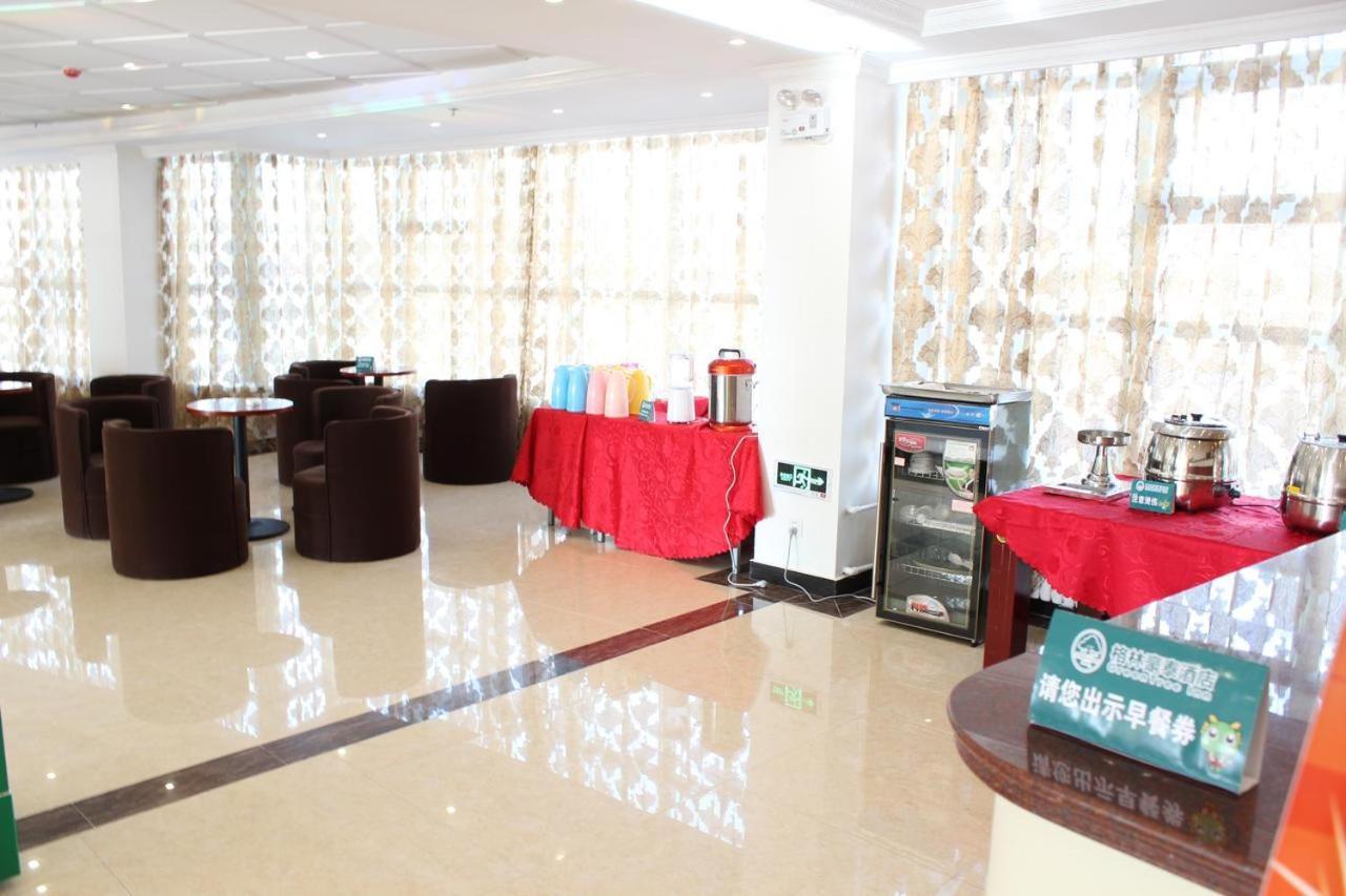 Greentree Inn Dalian Airport New District Xinzhaizi Express Hotel Dış mekan fotoğraf